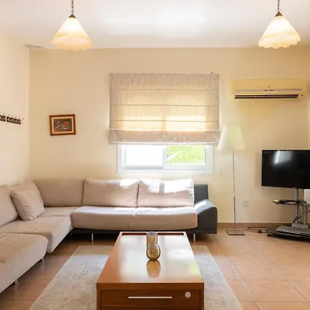 Villa Thalassa With Private Pool