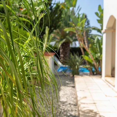 Thalassa With Private Pool Villa Coral Bay