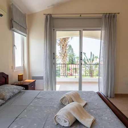 Thalassa With Private Pool