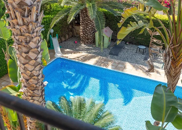 Villa Thalassa With Private Pool Coral Bay