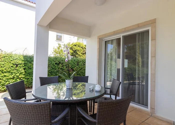 Thalassa With Private Pool Coral Bay