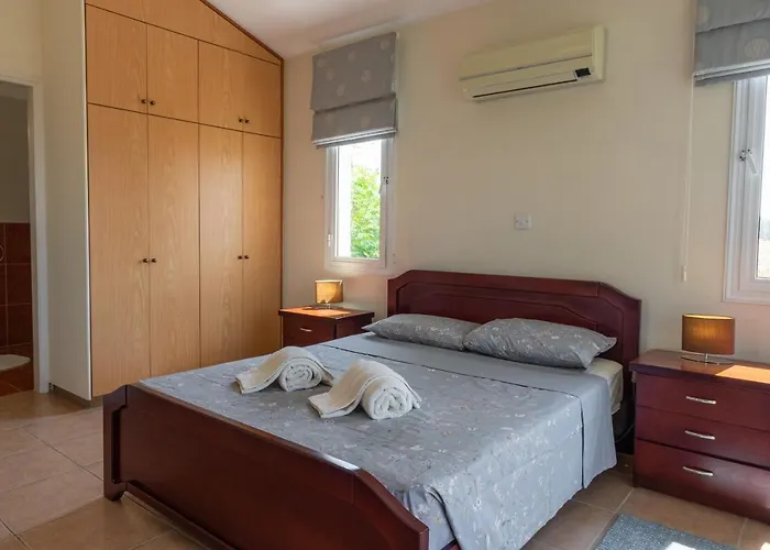 Thalassa With Private Pool Villa *